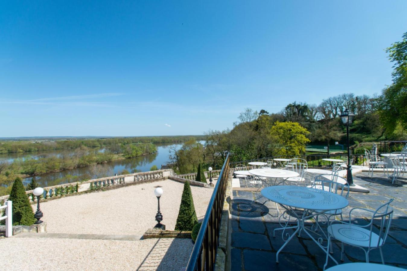 Chateau Le Prieure Saumur - La Maison Younan Hotel Chenehutte-Treves-Cunault Exterior photo